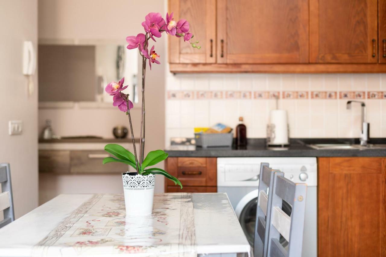 Charming Apartment & Diving Ла-Рестинга Экстерьер фото